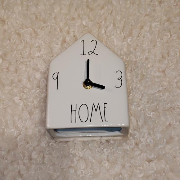Rae dunn HOME Birdhouse Clock - Picture 1 of 3